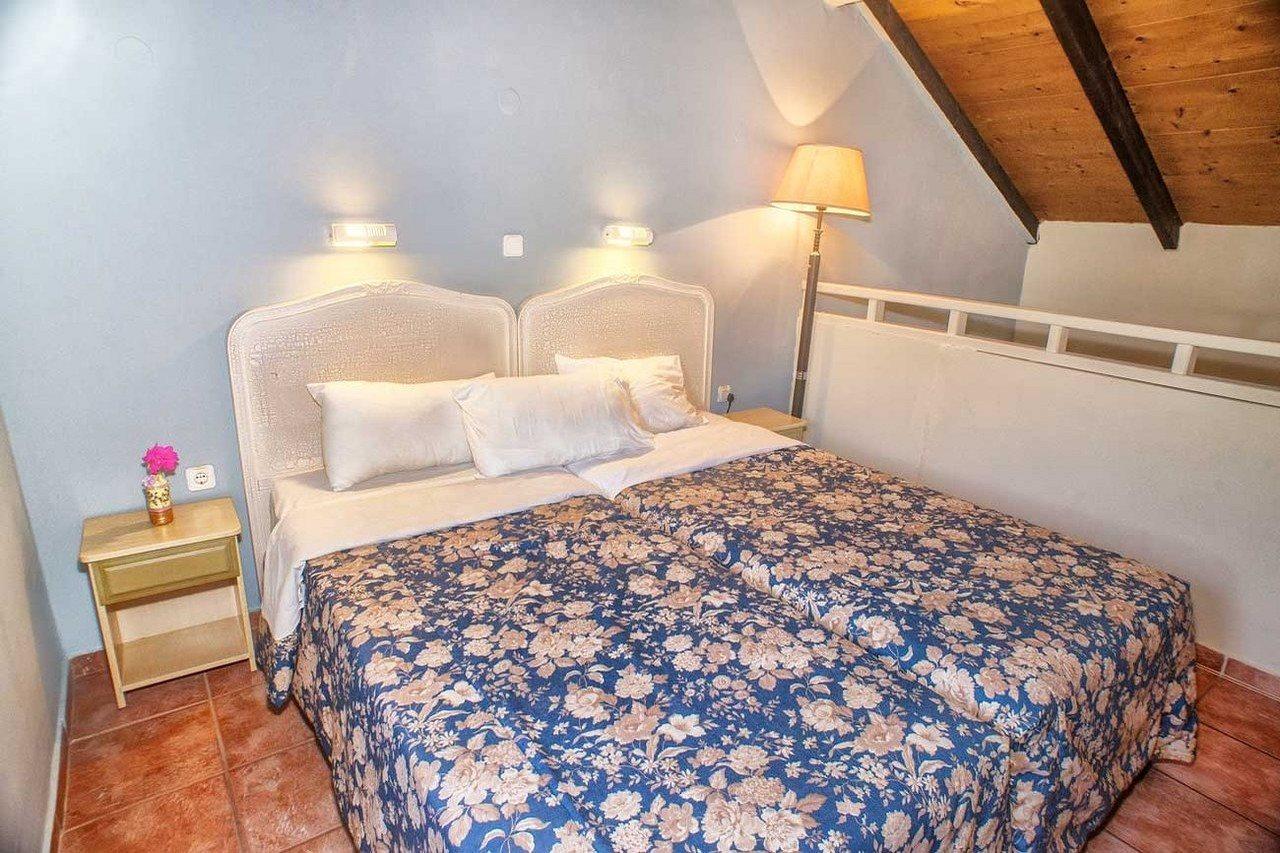 Отель Efrosini Village Кателиос